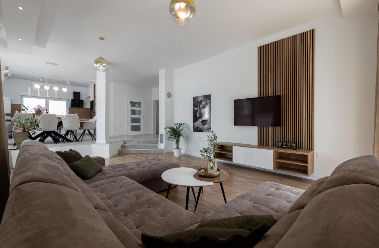 Villa Dora Zadarvillas Murvica  エクステリア 写真