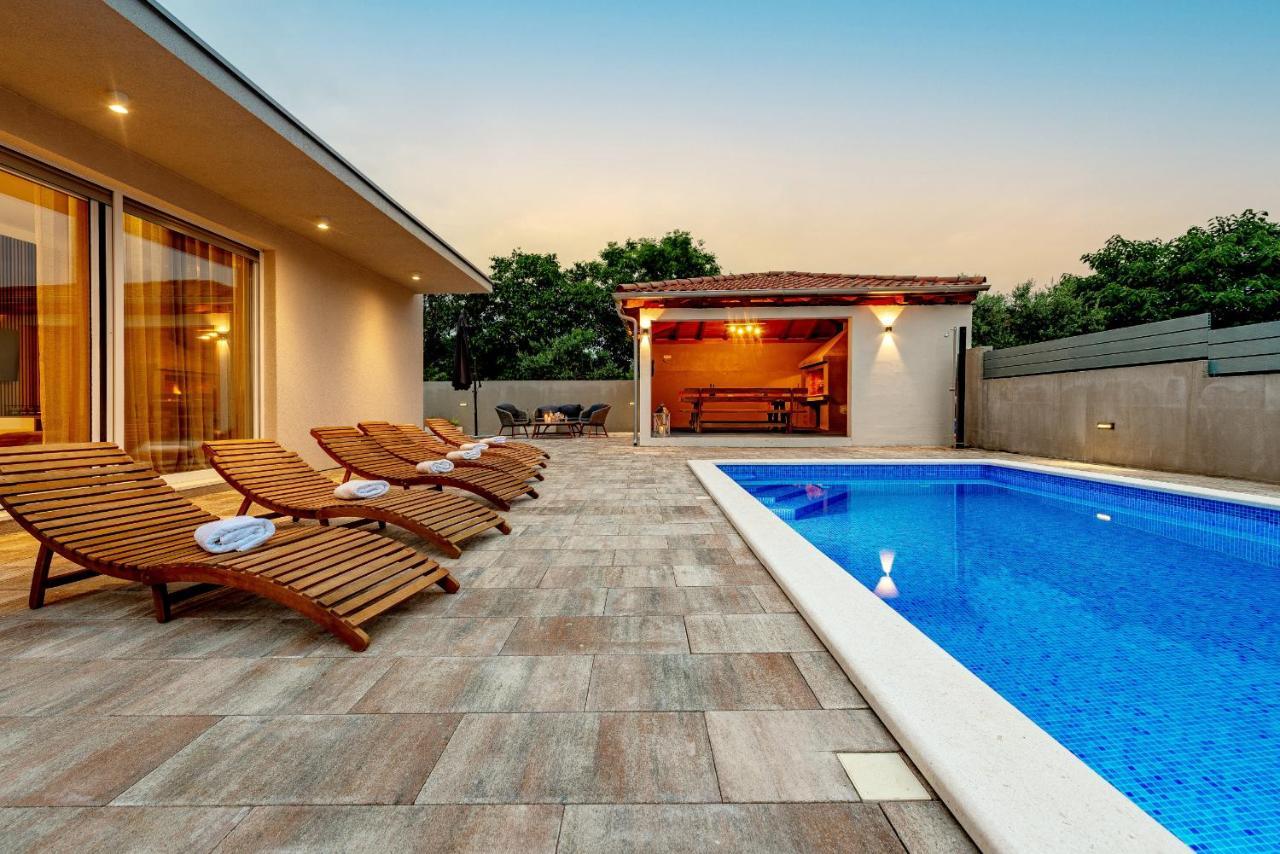 Villa Dora Zadarvillas Murvica  エクステリア 写真