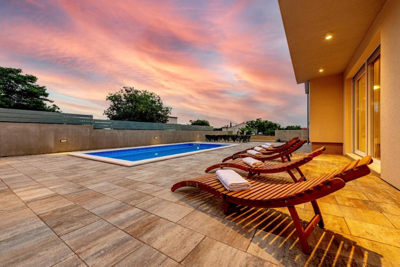 Villa Dora Zadarvillas Murvica  エクステリア 写真